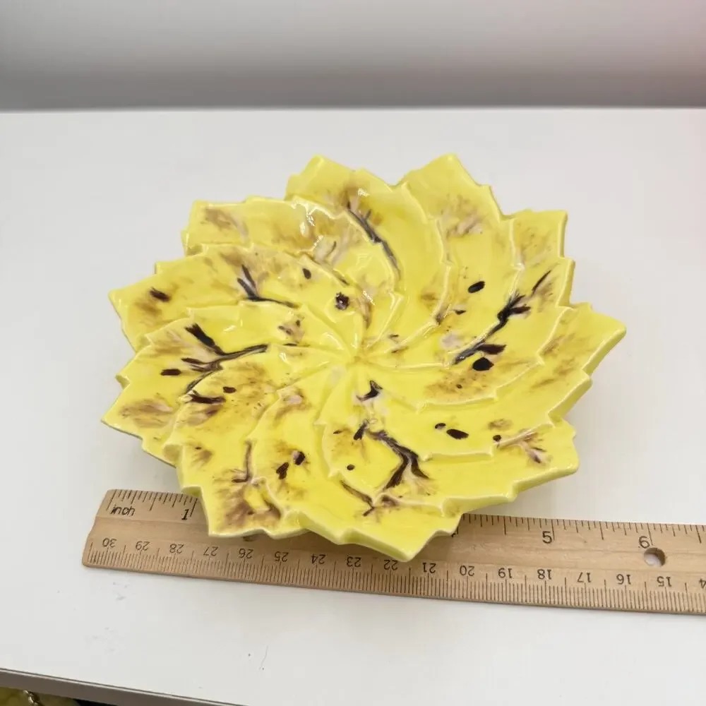 Studio vtg yellow